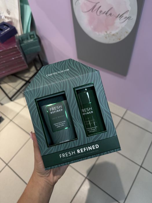 Чоловічі подарункові набор з засобами для догляду та аксесуарами