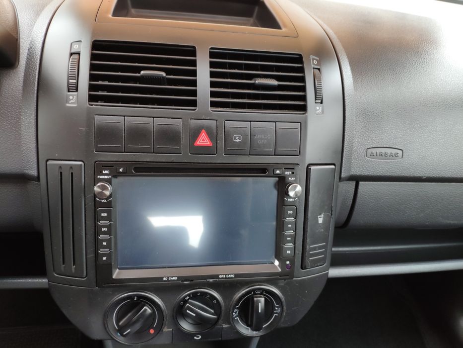 Rádios Novos GPS DVD VW Seat Skoda Peugeot e Ford medida exacta