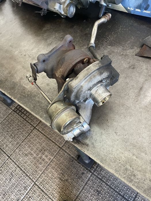 Turbo bomba injectores 1.5 dci renault