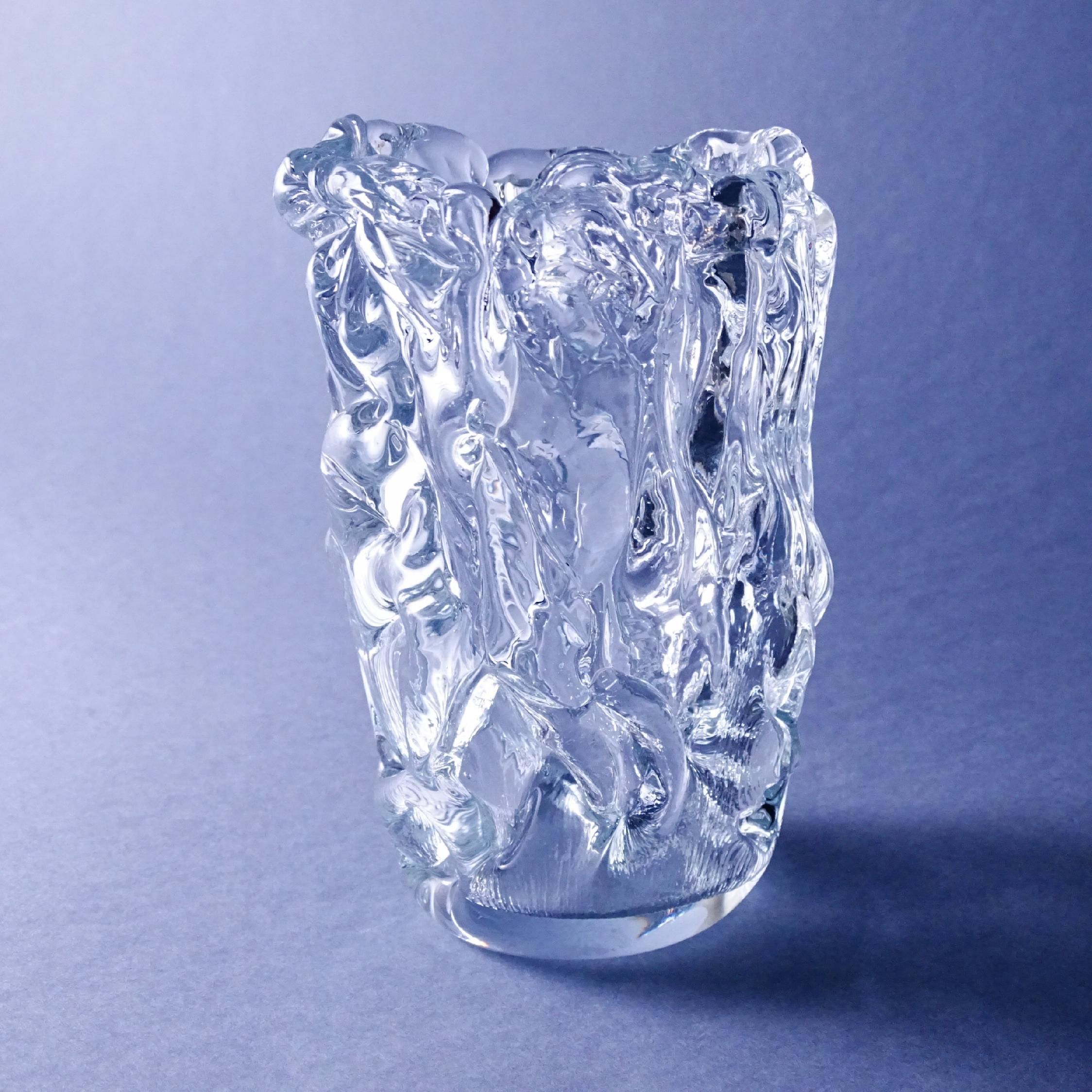 lata 60/70-te ręcznie formowany szklany wazon