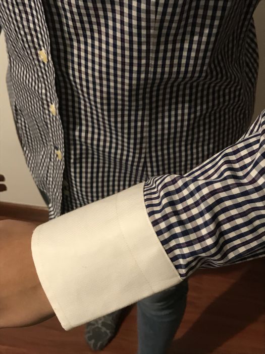 Vestido e camisas Sacoor