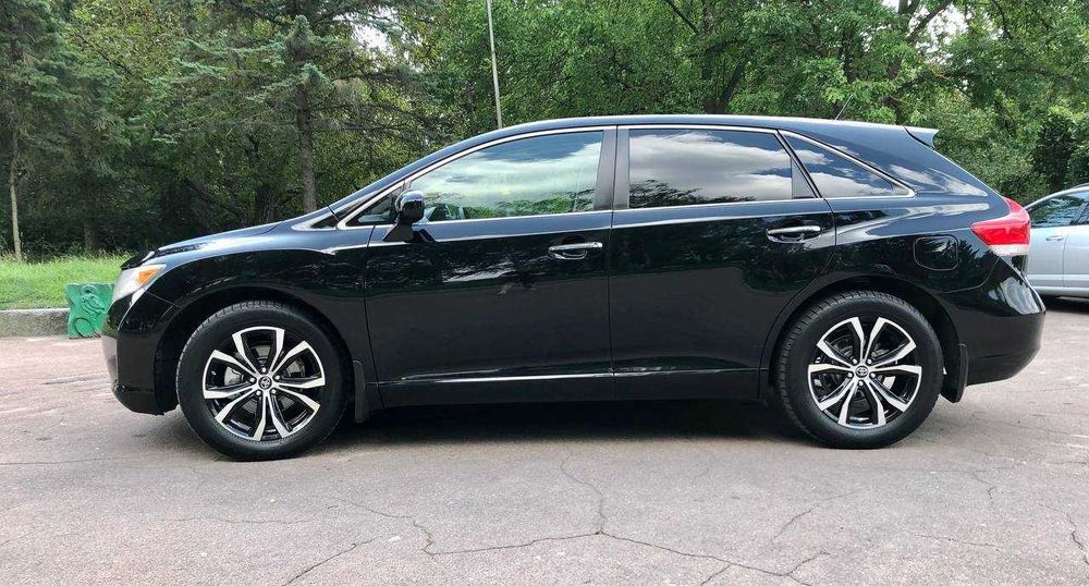 Toyota Venza 2011