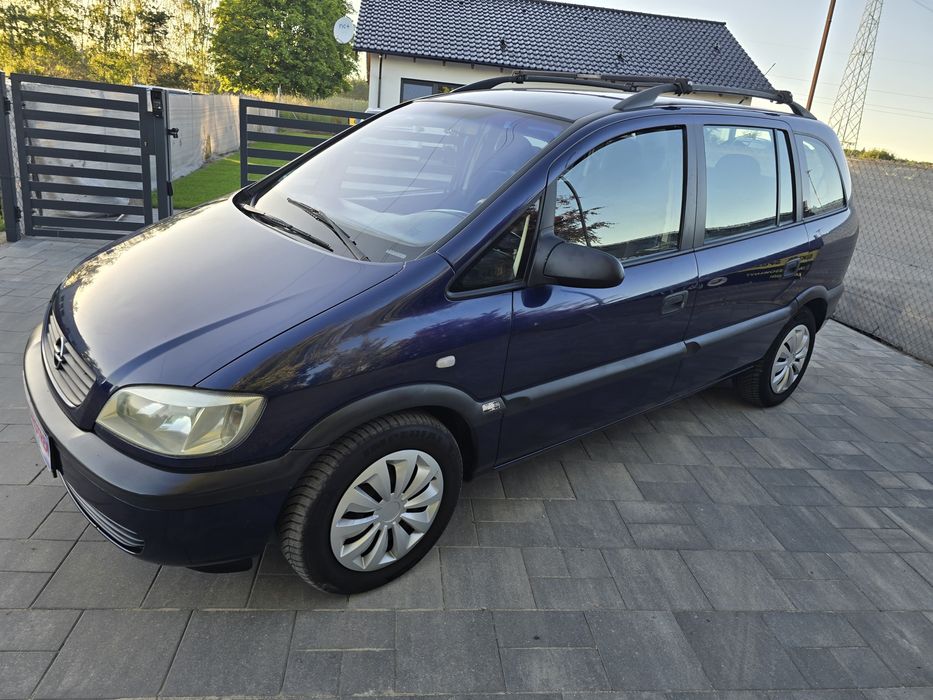 Zafira/Benzynka/7miejsc/Hak/Zarejstrowana