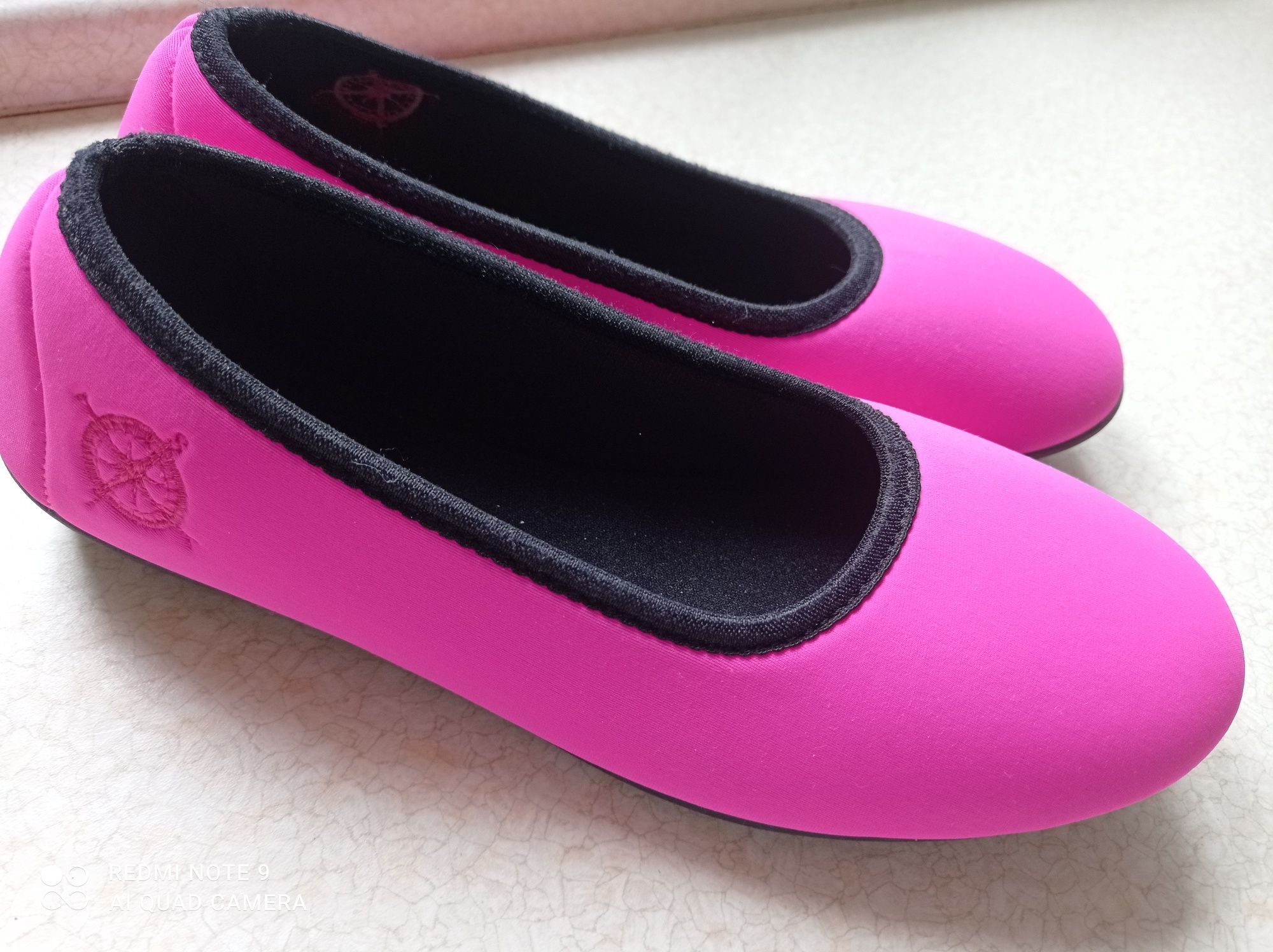 Nowe balerinki damskie z neoprenu Gosch Shoes, 77051-Bothild-504 Pink.