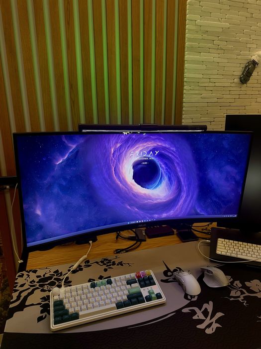 Монітор 34" Asus TUF Gaming VG34VQL3A в хорошому стані