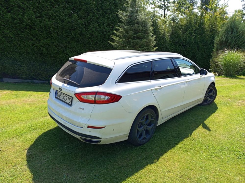 Ford mondeo  AWD 2.0 180km szyberdach+panorama !