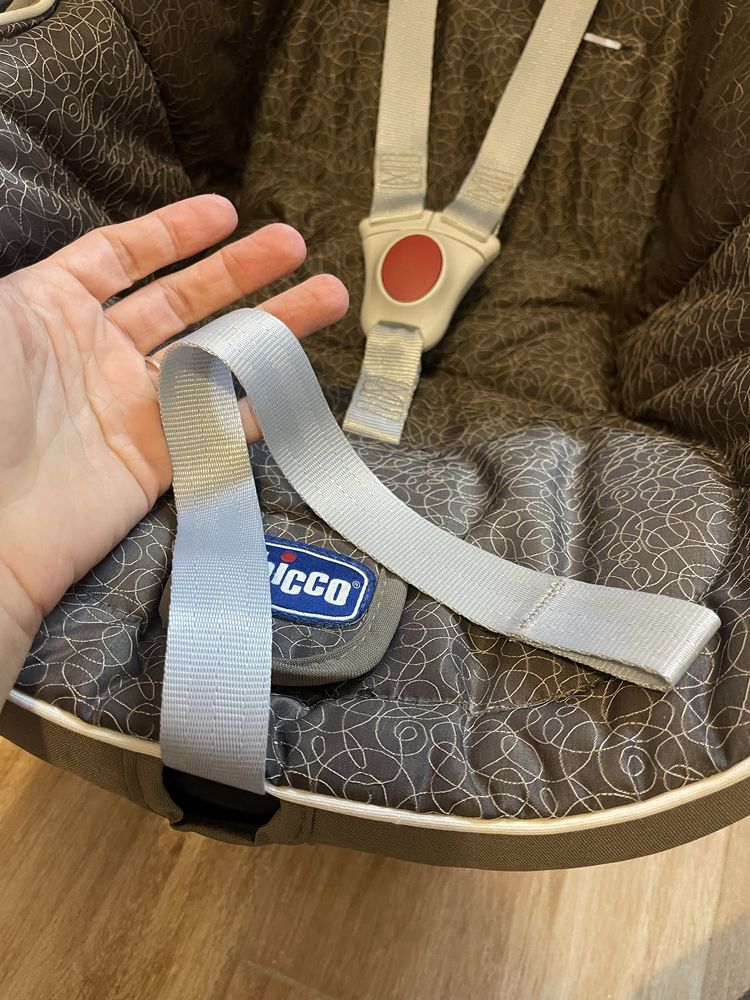 Cadeira auto/ovo para bebé dos 0 aos 13 kgs