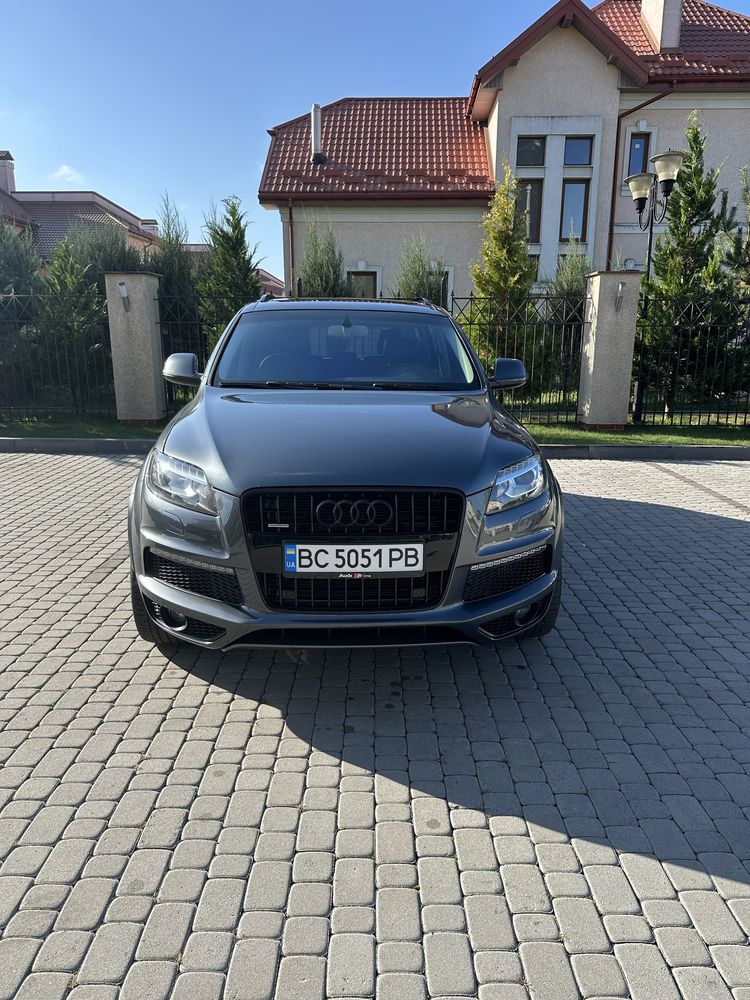Audi Q7 4l 2013р