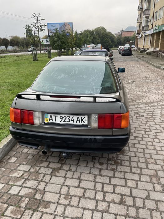 Продам ауді 80 . Двигун 1.8 карб вже на ходу