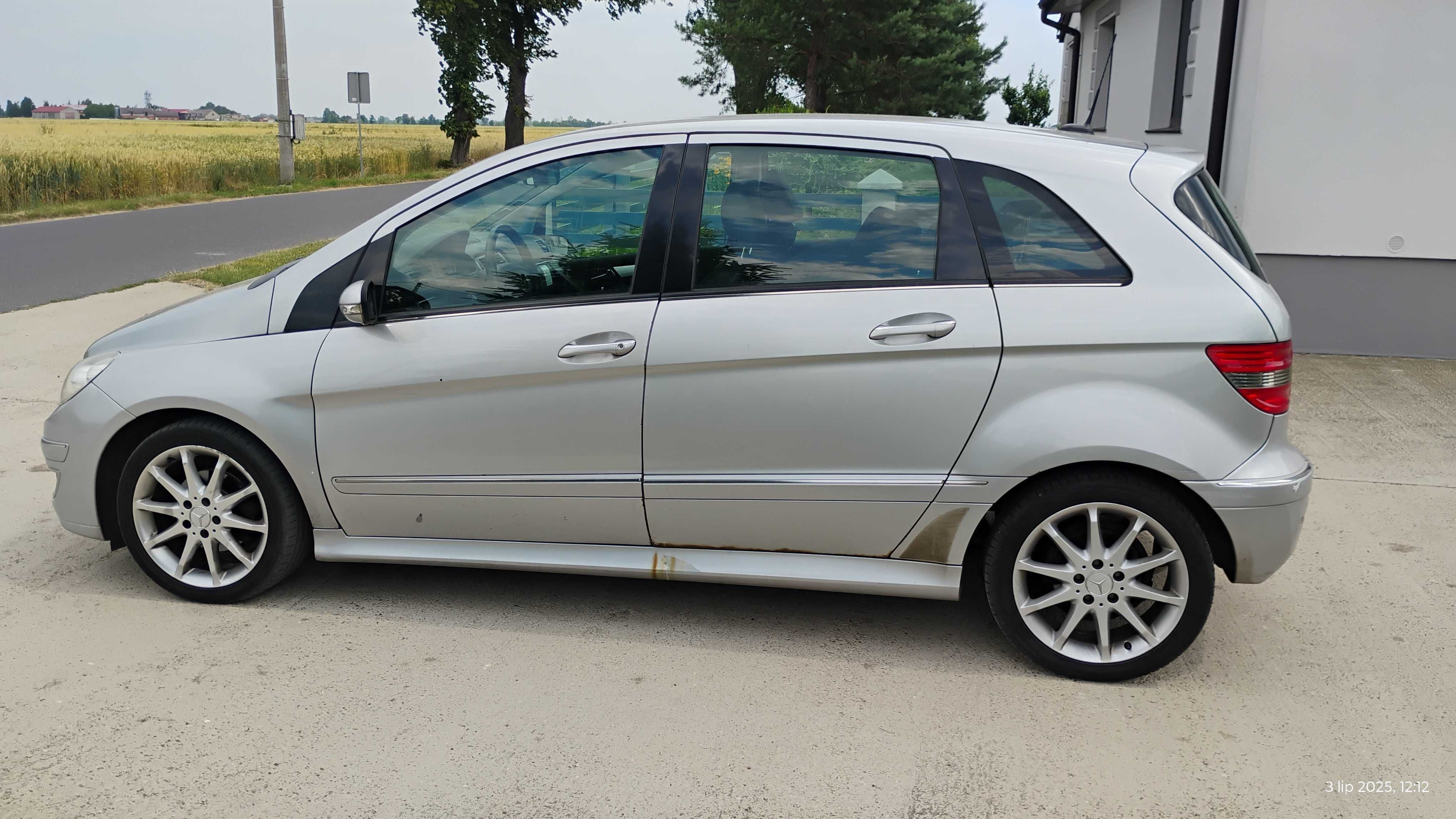Mercedes B 2006 r