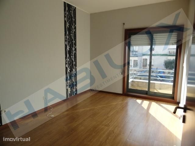 Apartamento T2 junto ao Hotel Ipanema Park