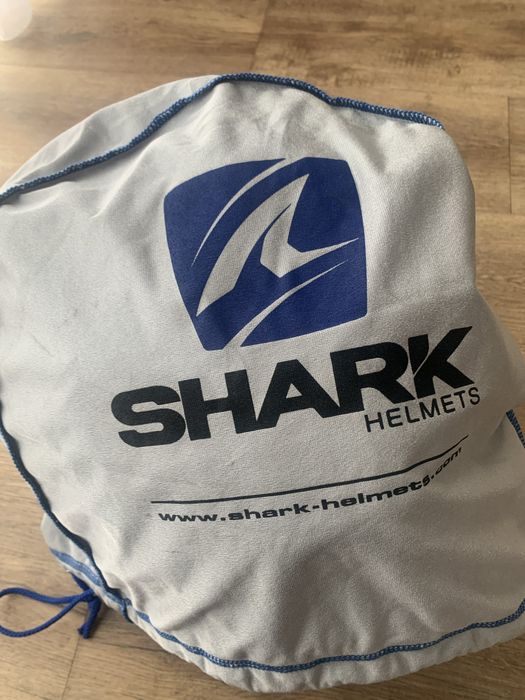 Sprzedam biały kask motocyklowy, szczękowy SHARK jak nowy