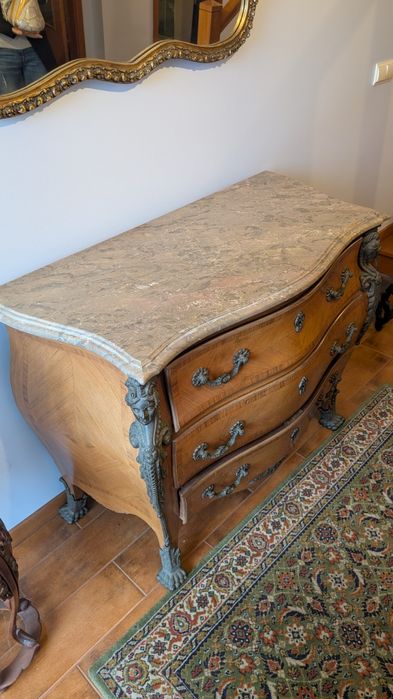 Cómoda com tampo em mármore - Louis XV