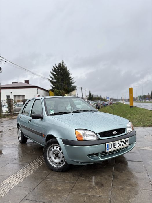 Na sprzedaż Ford Fiesta 1.4 LPG/mały przebieg/drugi koplet kól/zamiana