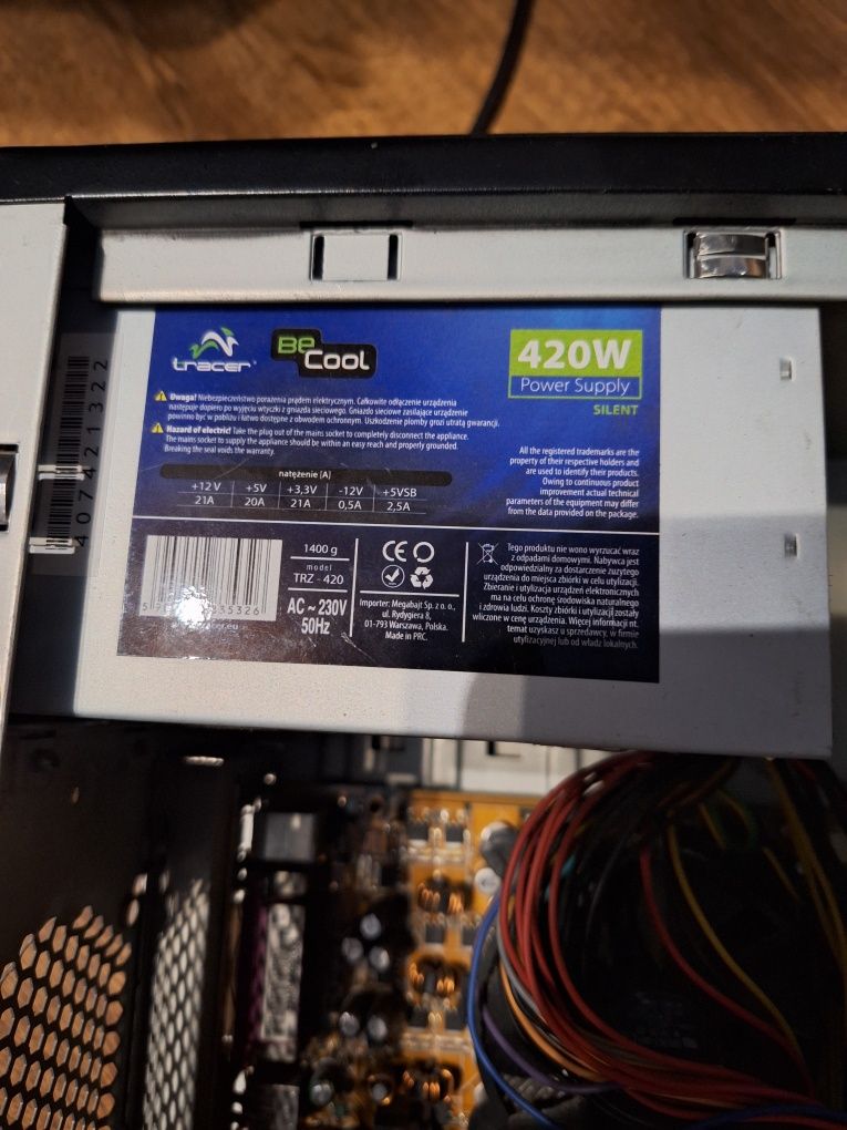 Skrzynia komputera PC na części