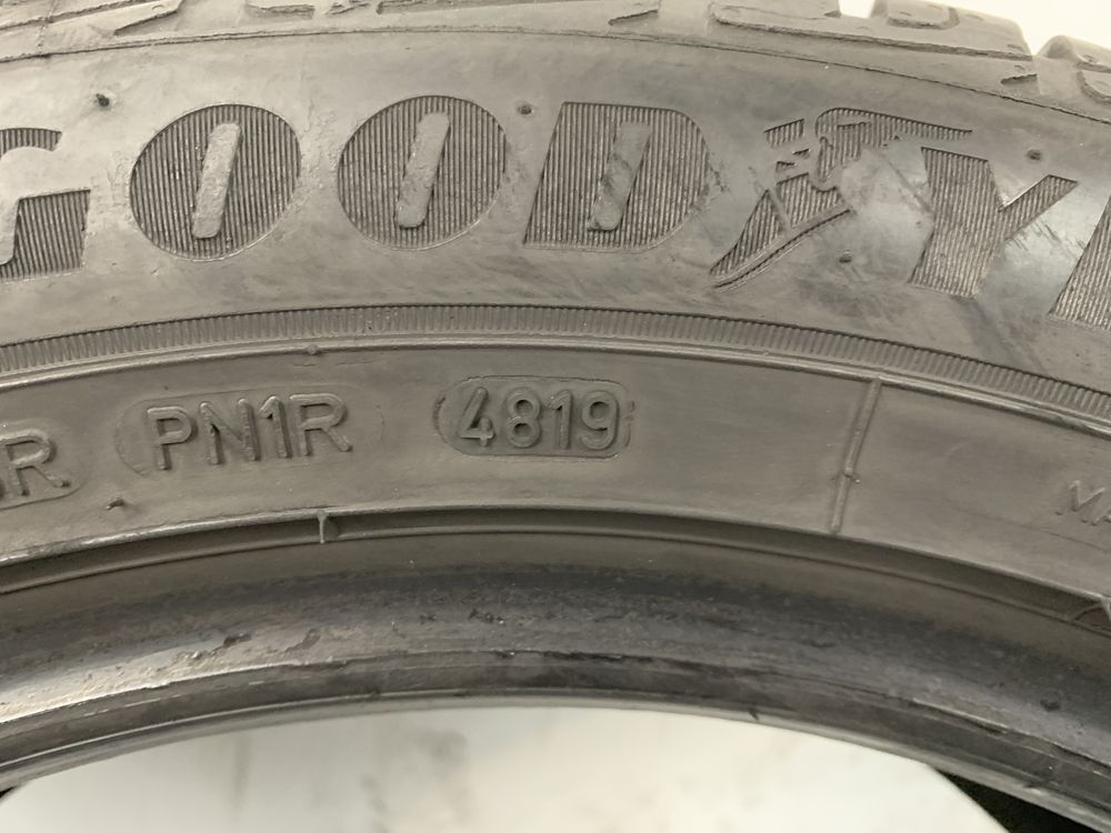 4x 215/55/17 GoodYear UltraGrip Performance+ / 2019r 8mm / GWARANCJA