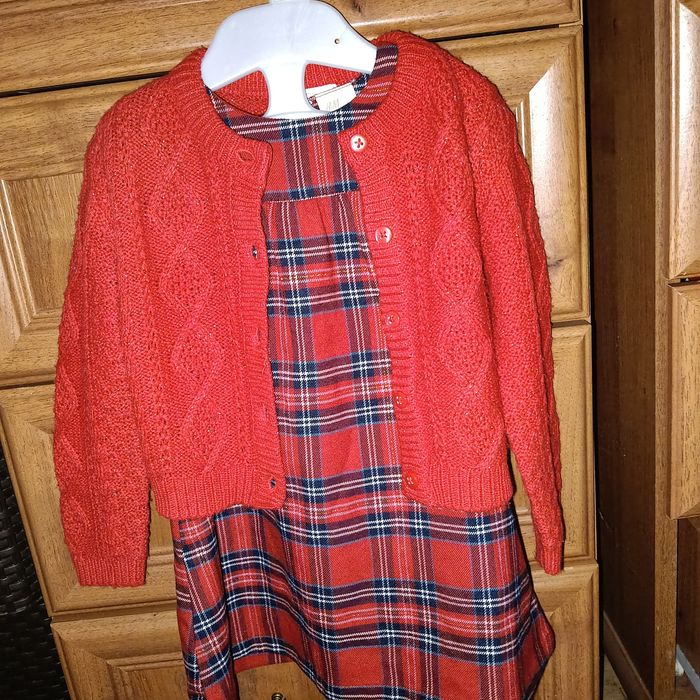 Sukienka na święta w kratę  r.86h&m i kamizelka misiowa