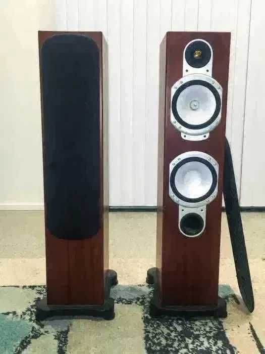 promoçao - colunas de chao monitor audio RS6 silver