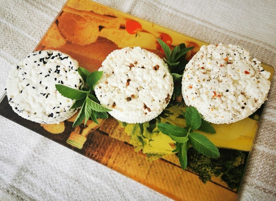 Kozie serki, kozia serwatka