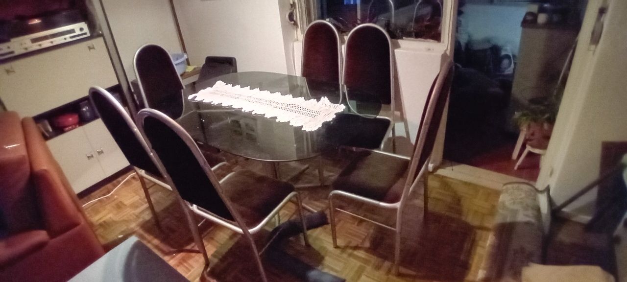mesa de sala de jantar de ferro com tampo de vidro com 6 cadeiras