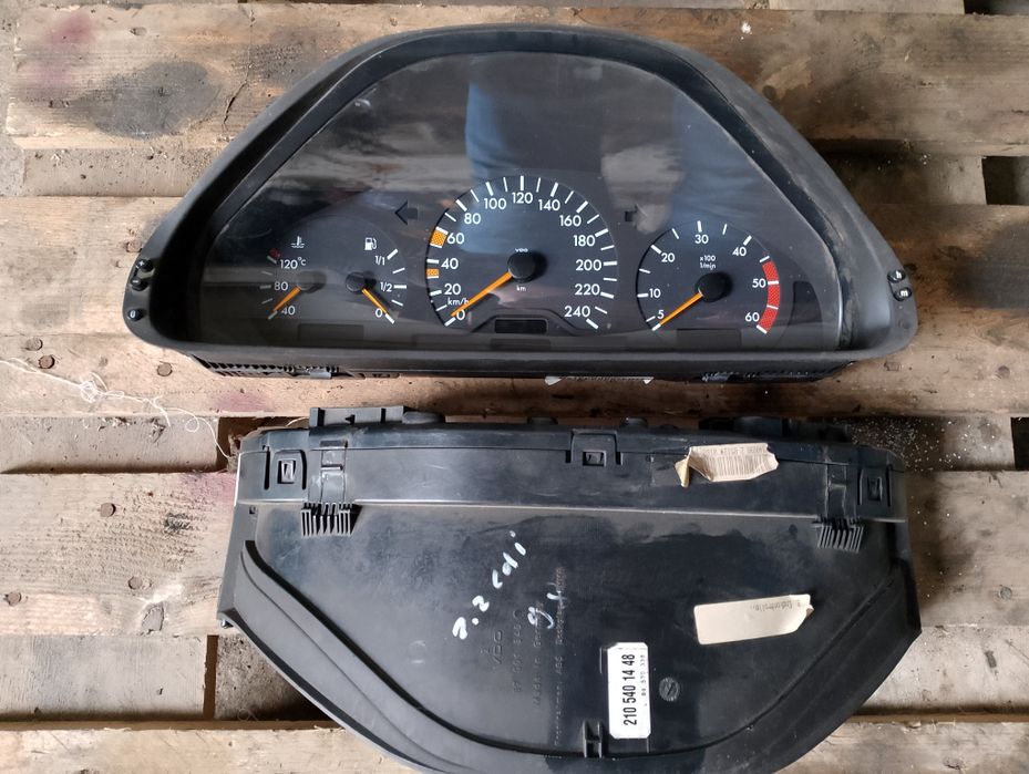 Приборная панель приборка мерседес  w203 w209 w210 w208clk