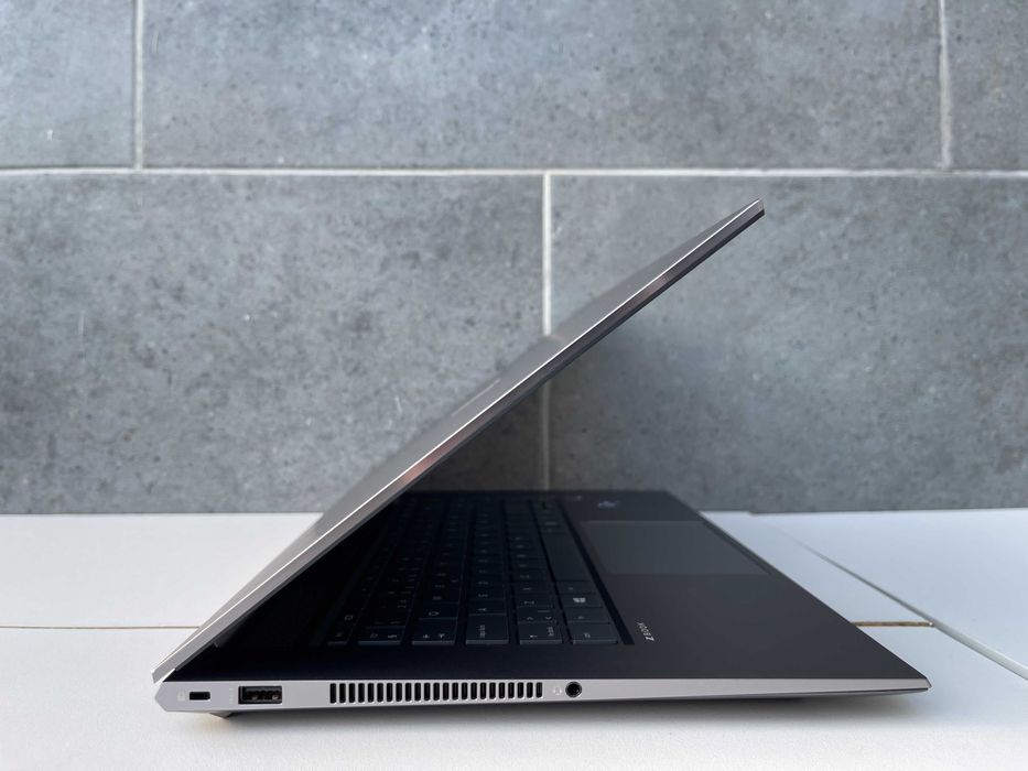 HP ZBook Studio G8/i9-11950H/16Gb/256Gb/15.6" IPS/T1200 (4Gb)/Гарантія