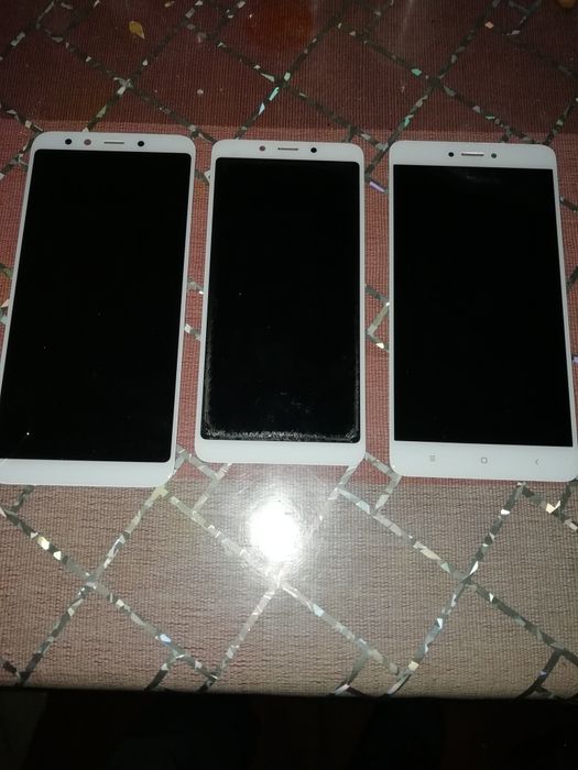 Дисплеи на смартфон 11 штук