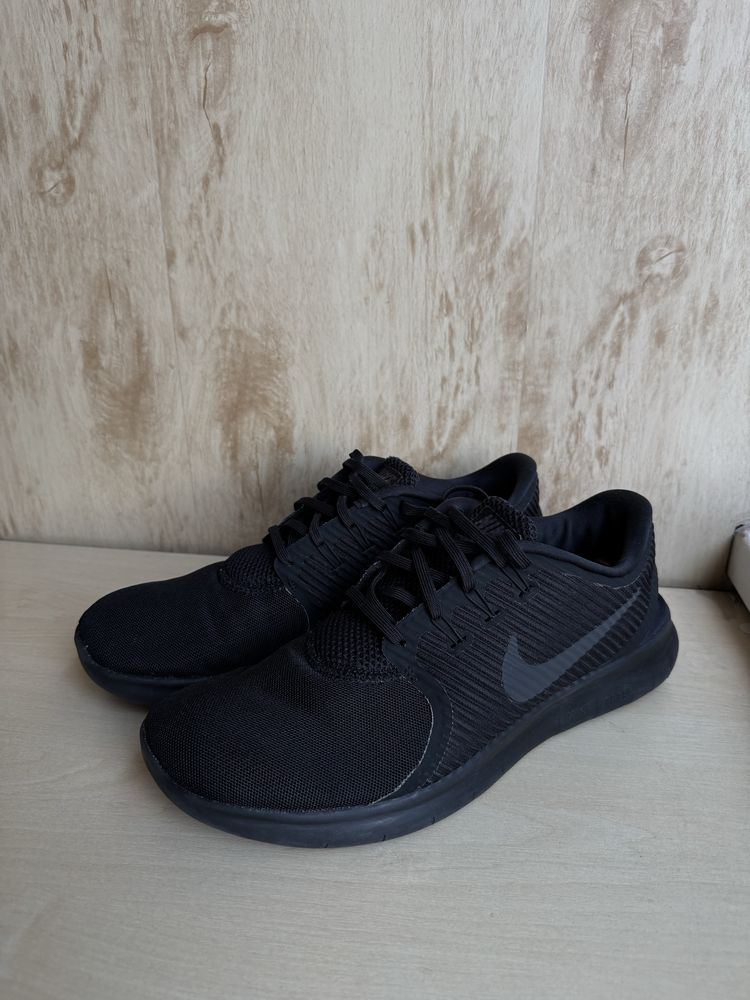 Кроссовки Nike Free размер 45