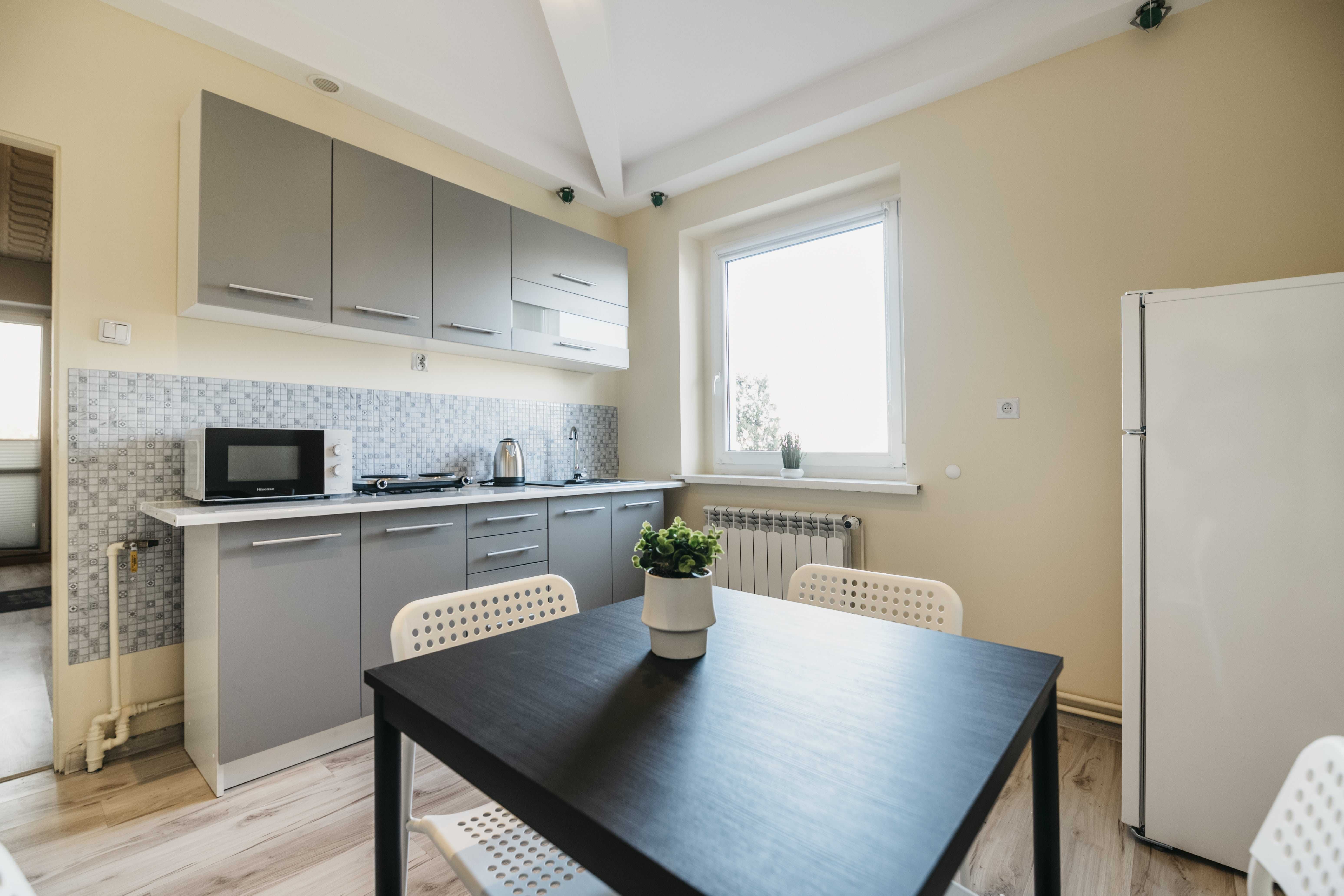 Komfortowa kwatera pracownicza – Olkusz, 3 pokoje, 9 miejsc