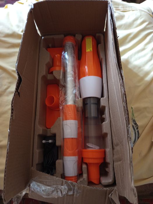 Bezprzewodowy odkurzacz basenowy