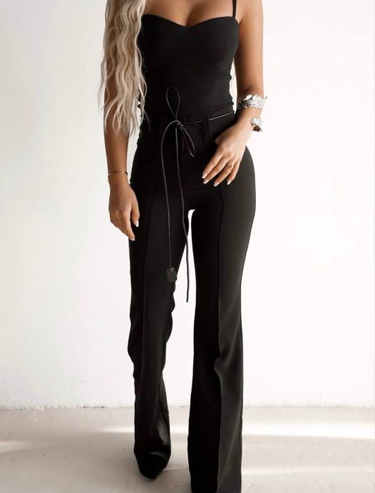 Боді базовий з чашками