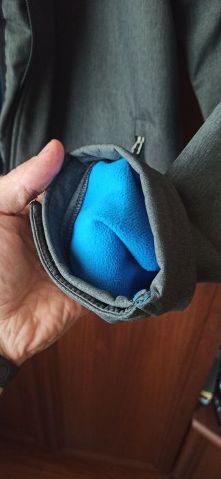 Куртка осіннія,весняна