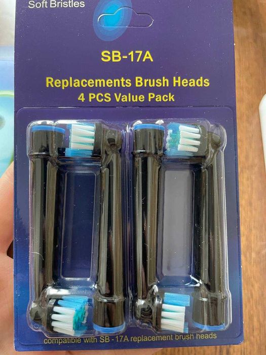 Електрична зубна щітка Deep clean з комплектом насадок