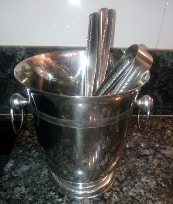 Balde de gelo com pinça + colheres de bar