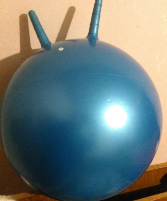 Мяч великий