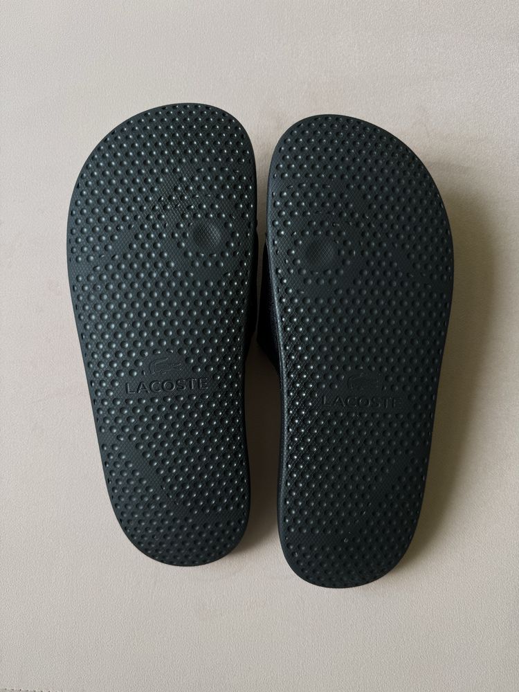 Шльопанці Lacoste Serve Slide US 9, 43 р