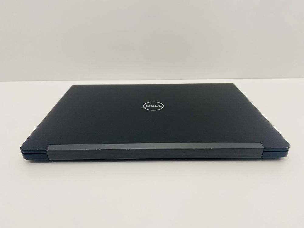 Laptop Dell 7390 i5 - 8350U 8 GB / 256 GB