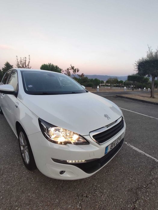 PEUGEOT 308 Puretech