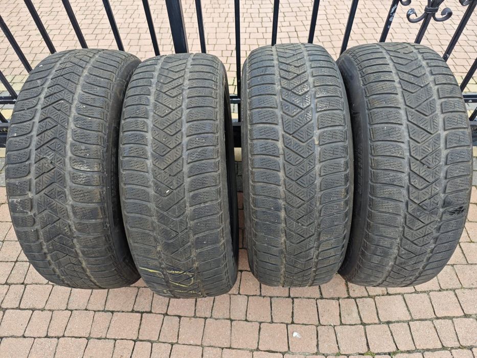 Pirelli SottoZero3 komplet zimowe 225/60/R17