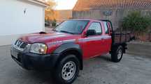 Nissan Navara 4x4   2.5 di 133 CV