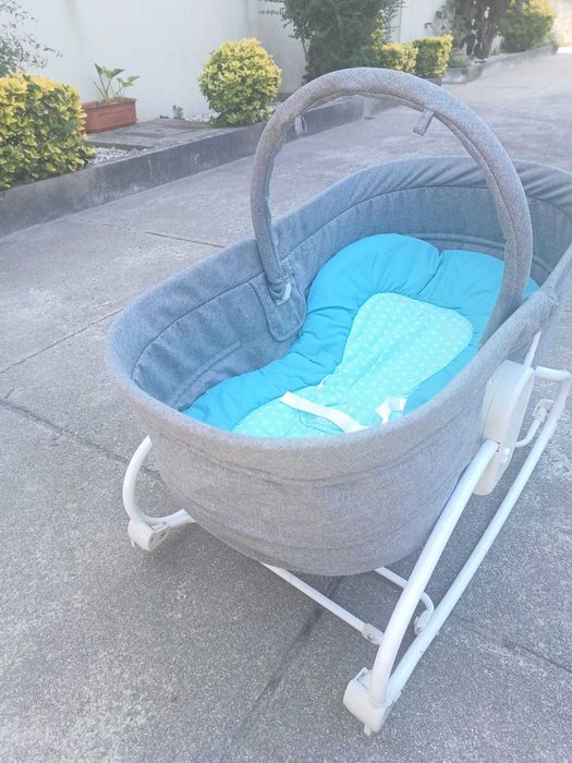Cama de bebe eletronica