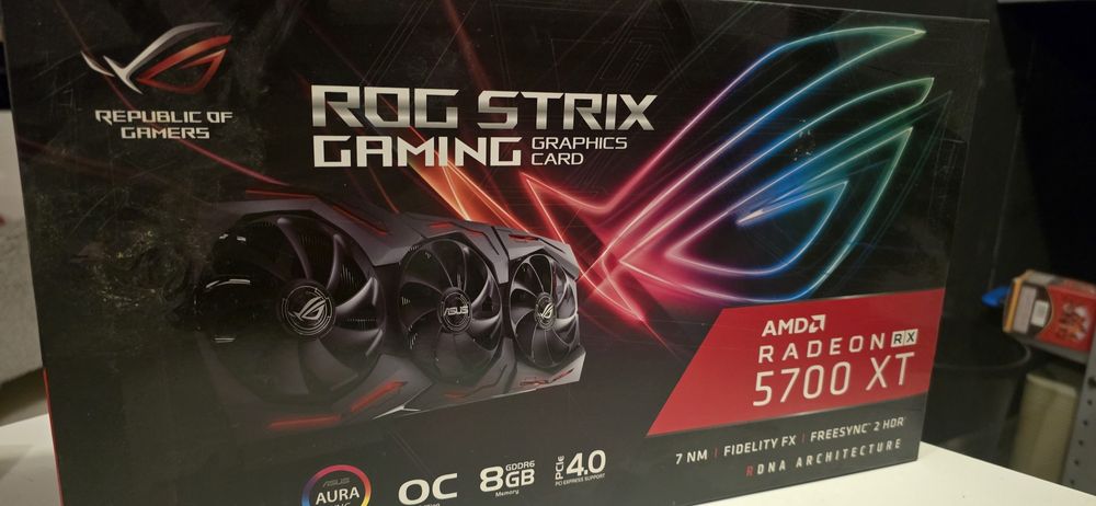 Rx 5700 8g asus róg strix gaming top xt