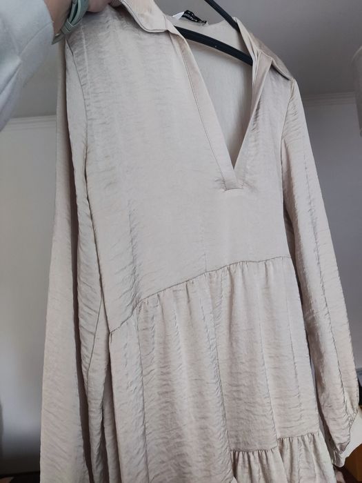Vestido bege mulher