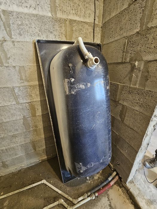 Віддам ванну металеву