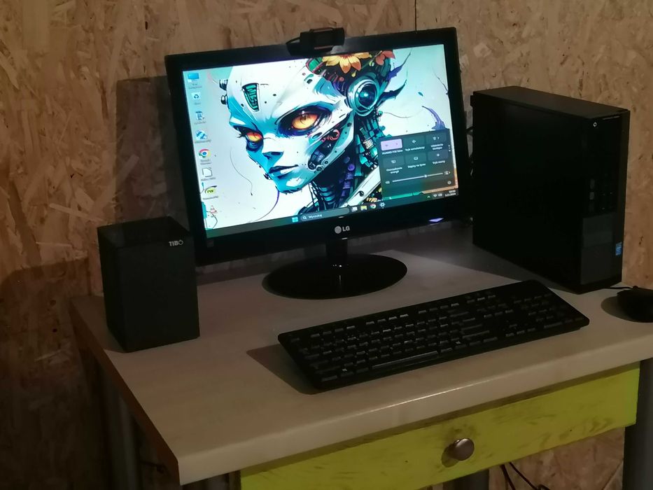 Zestaw komputerowy Dell Optiplex Mini – full wypas !!!