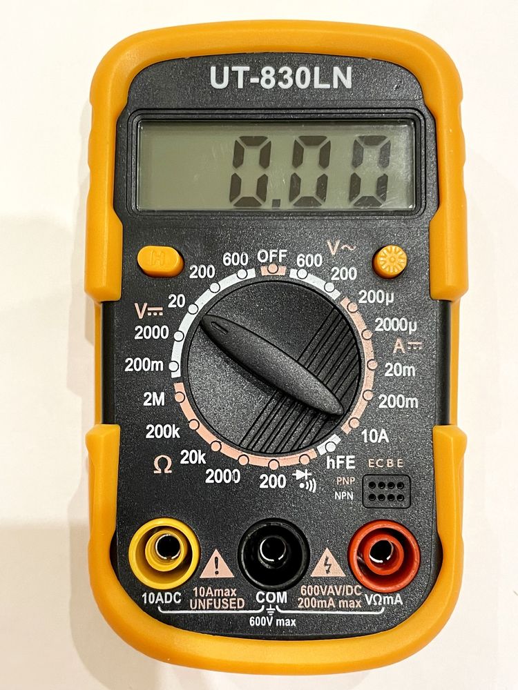 Мультиметр тестр  DIGITAL UT-830 LN