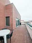 T0 Ultimo Piso com Terraço e Garagem