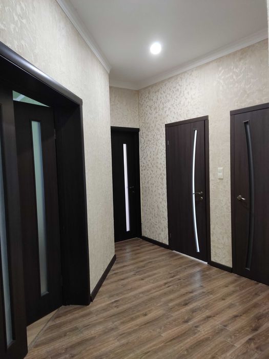 Продам дом в Новой Дофиновке, курортный район на берегу моря.