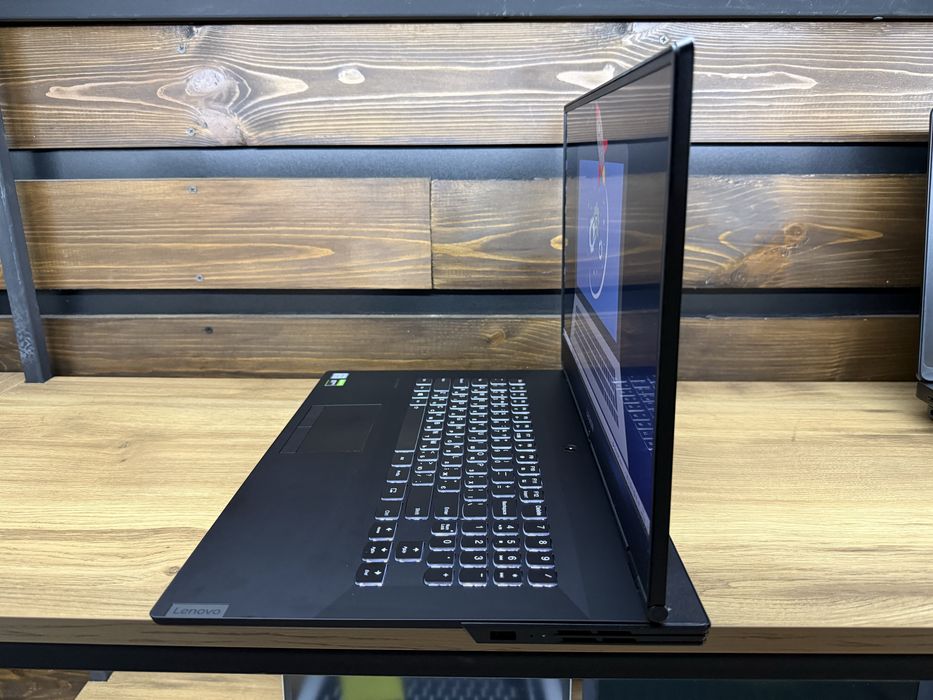 Lenovo LegionY540-17 GTX1660Ti 17,3" 144Hz i7-9750H/16GB/M2 512 GB/15%