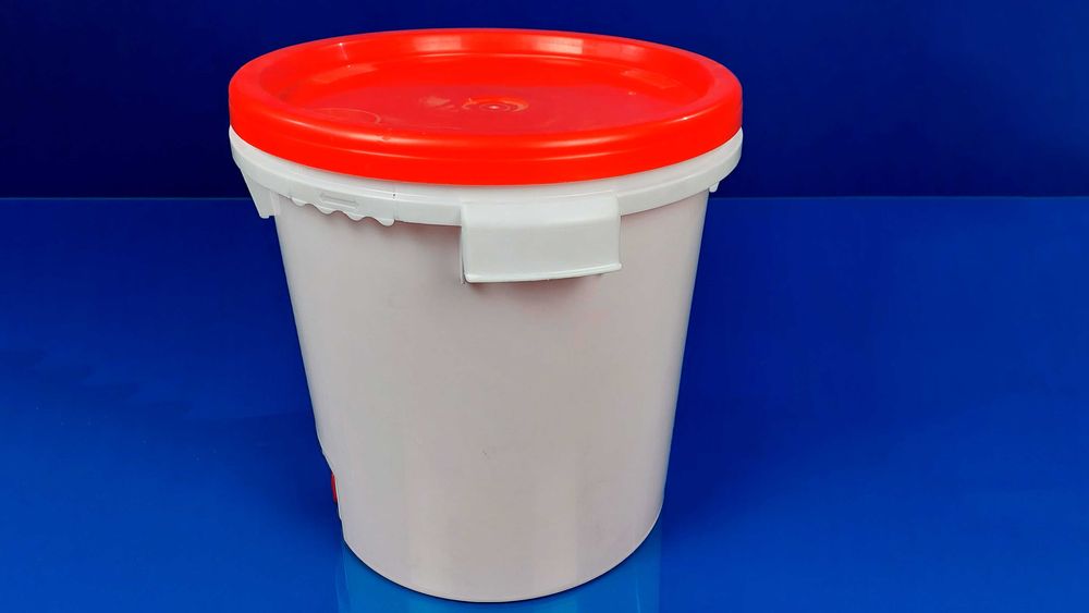 Відро пластикове, харчове 30 літрів. (Німеччина).